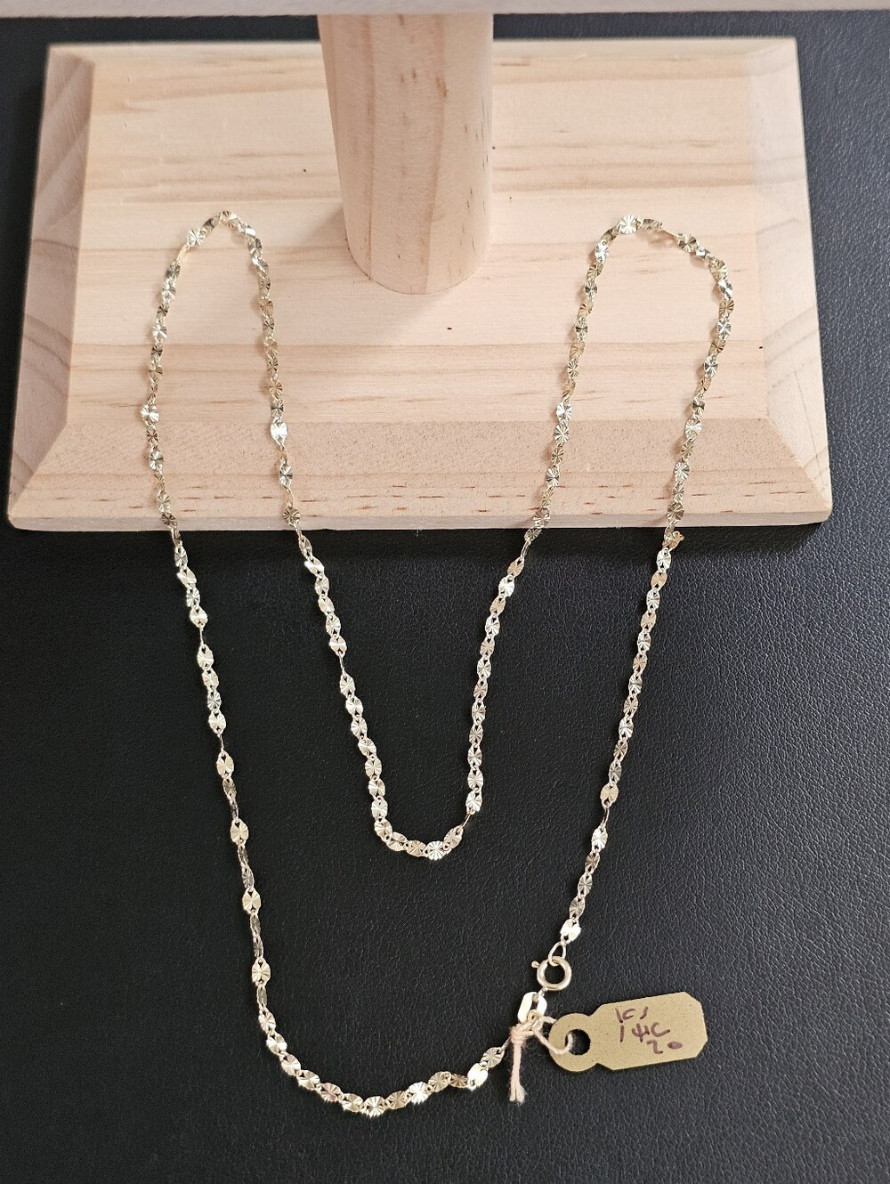 14k Gold Necklace 20 Inch